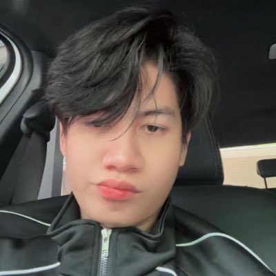 ApTong1's tweet photo. #NewProfilePic https://t.co/0g0ZADilJx