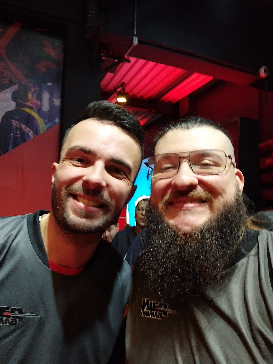 chenderboy's tweet photo. O melhor Thresh de todos os tempos , te afundaram hoje @Dioudlol , jogaco de Janna ! https://t.co/DCVRAohUjv