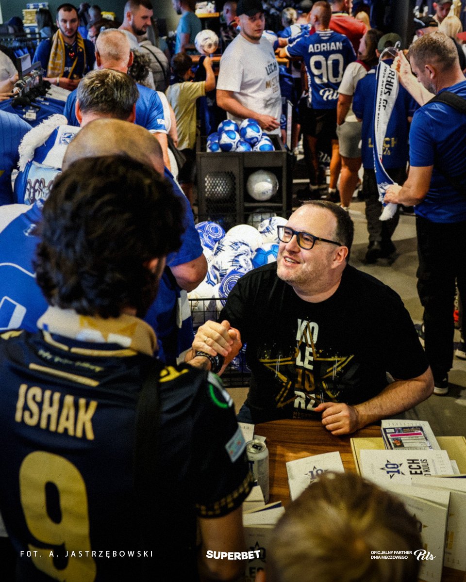 Lech Poznań ⭐️ tweet media