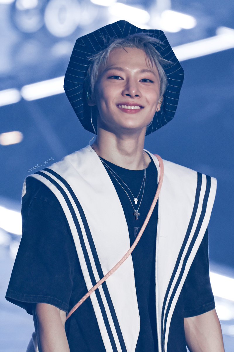 cosmic_sisi's tweet photo. 260725 🦊 https://t.co/DPBNjz5Aby