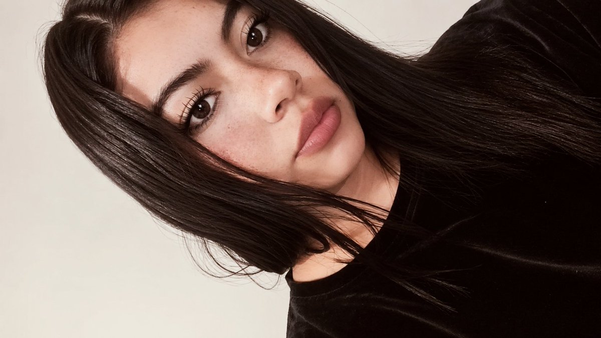 Naai_09's tweet photo. 💋 https://t.co/4nufc3FjKy