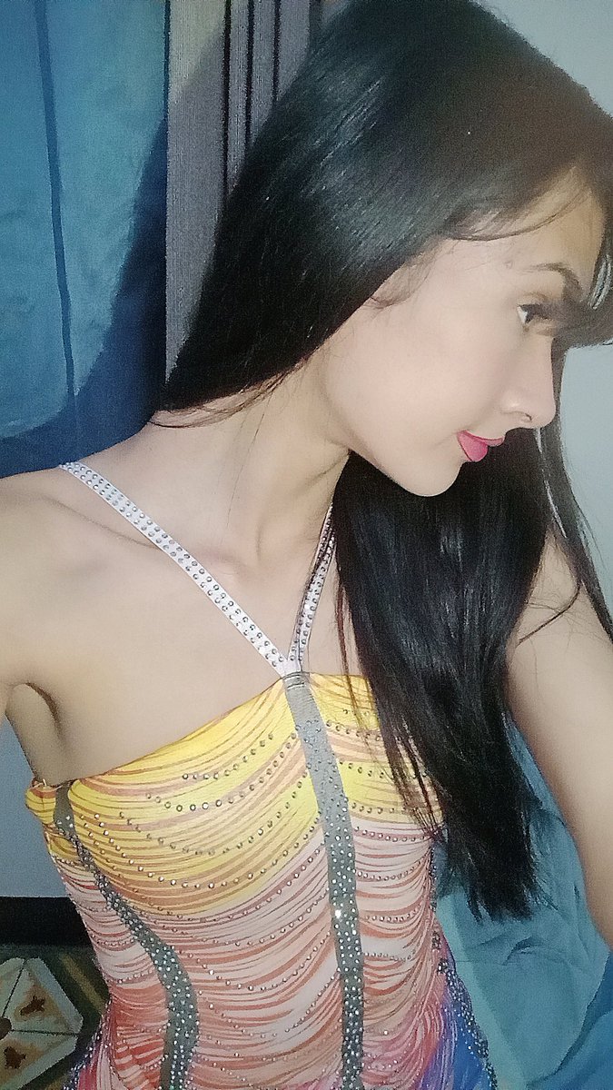 natalyyangeles's tweet photo. DAME UN BESO EN LA MEJILLA https://t.co/L82CgKZazx