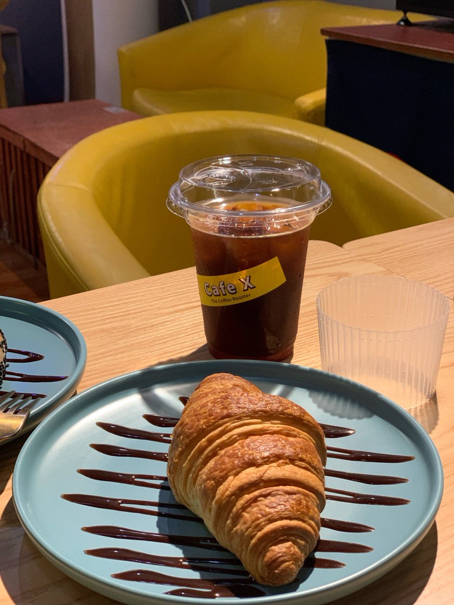 VinLaser's tweet photo. Fresh cold brew coffee u0026 croissants restocked! Grab your morning must-haves before they’re gone! https://t.co/UZFZicYMFk