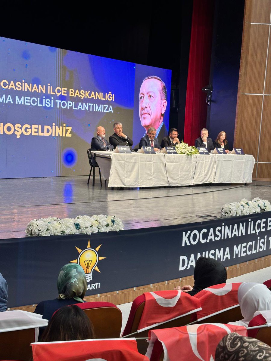 nevinkillic's tweet photo. Ak Parti Kocasinan İlçe Danışma Toplantısını büyük bir coşku ve yoğun teşkilat katıllımı ile gercekleştirdik  ;@abuyukgumus 
@avyurdunuseven @ahmetcolakoglu0 @huseyinokandan @MuratCahidCINGI @sabancopuroglu @baskanmemduhbyk @ahmetclkbyrkdr @SelcukMelekogl1 https://t.co/5onwalNV0Q