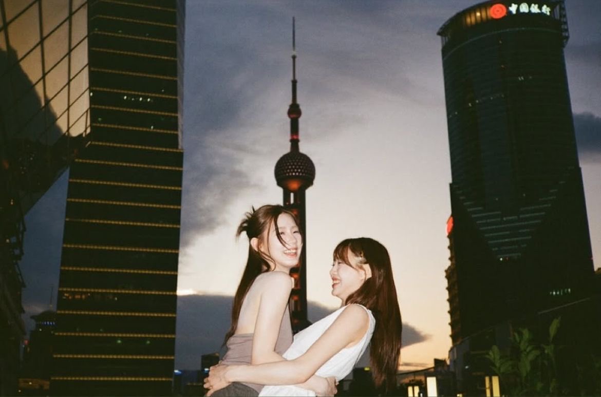zonevivi's tweet photo. someone check on Chuu rn https://t.co/FPMaFwfMSp