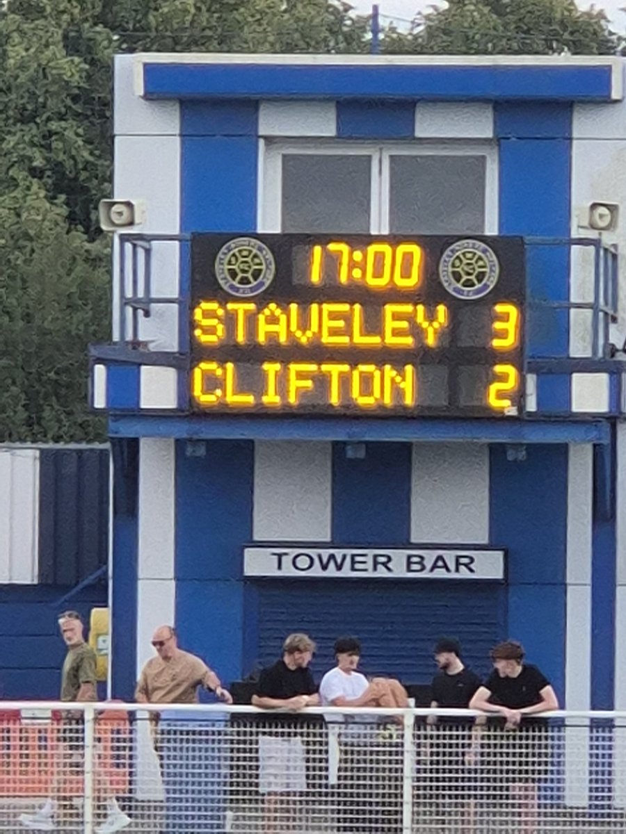 Hilly71Hill's tweet photo. @StaveleyMWFC @CAWFC1963 https://t.co/nwrg9DAvhN