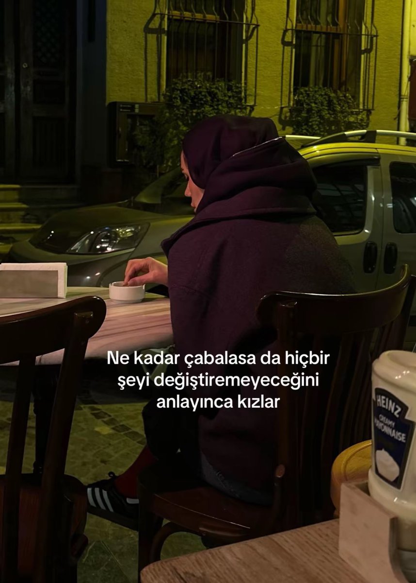 , tweet media