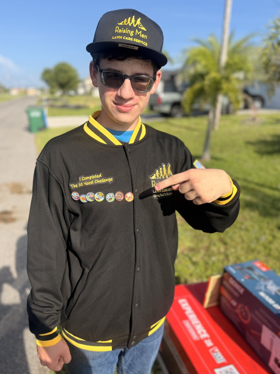 iamrodneysmith's tweet photo. Braylon is the very first kid to receive our new collectible pins! Kids can earn these special pins throughout their journey and proudly receive them after completing The 50 Yard Challenge. Braylon earned six of our first 20 pins: Featured on the News, First Respondonders for mowing 10 or more lawns for first responders, Veterans for mowing 10 or more lawns for veterans, Safety First for always wearing the proper safety gear, Leaf Raking for raking leaves during the challenge, and On Fire for completing his final lawns on an incredible hot streak!

Congratulations again, Braylon, on completing The 50 Yard Challenge and becoming the first recipient of our new pins. Your dedication to serving others has truly set the standard!