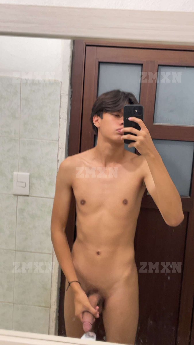 ArinK62107's tweet photo. Que tico el morrito bien chorrito 🤤 https://t.co/vyfJQXH8qY