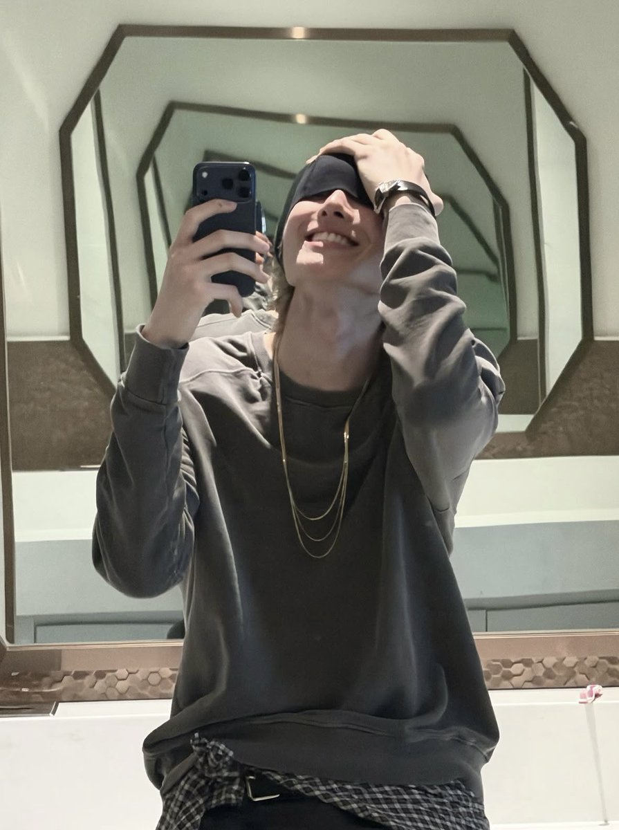 acervomartin's tweet photo. o dono do swag inteiro avisa 🗣️ #swagtin https://t.co/gWgLV6FzLQ