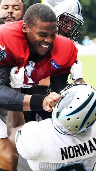 JonoBarnes's tweet photo. @DeionSanders @Realrclark25 @CameronNewton @RGIII Cam Newton to RG3 after one minute of debating with him https://t.co/bjKgCuTcpS