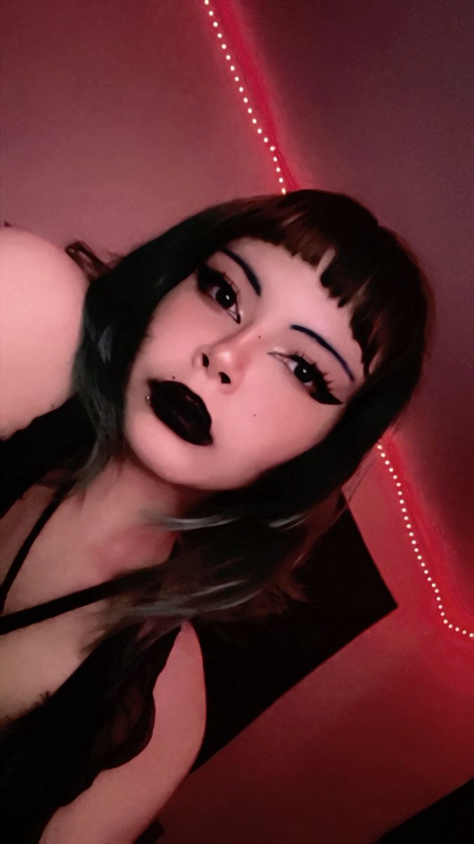 ꒰ྀི১⪩ 𝓟𝓻𝓲𝓷𝓬𝓮𝓼𝓼 𝓣𝓮𝓻𝓱𝓪 ⪨໒꒱ིྀ tweet media