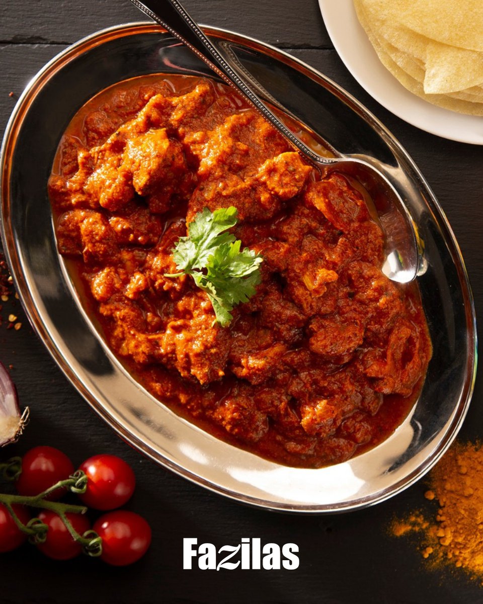 FazilaFoods's tweet photo. Our delicious ready meals are the perfect Saturday night tea! 👀

Packed full of flavour and taste to give you that authentic Indian takeaway experience in your own home…

It’s Chicken Tikka Masala on the menu for us tonight! 💪🏽 https://t.co/nnHX1IBLRI