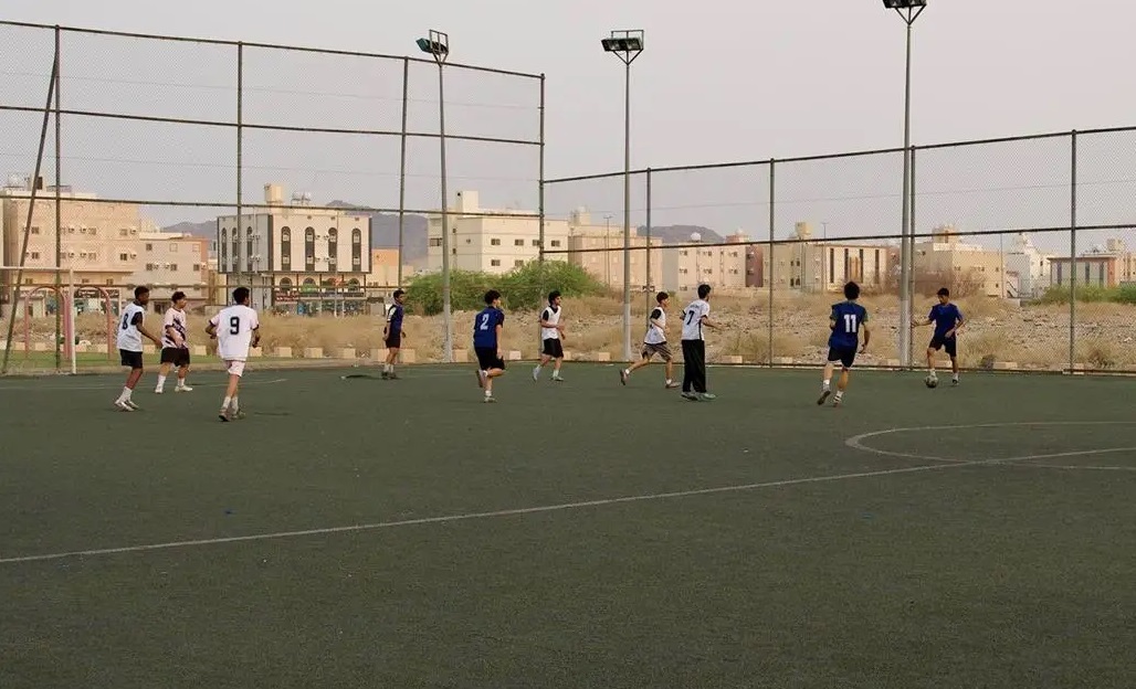 alriyadhdaily's tweet photo. Makkah's Neighborhood Courts Emerge as Hub for Youth Sports, Talent Discovery
-
https://t.co/00VxBoMKje https://t.co/Z3Z9BzWAPR