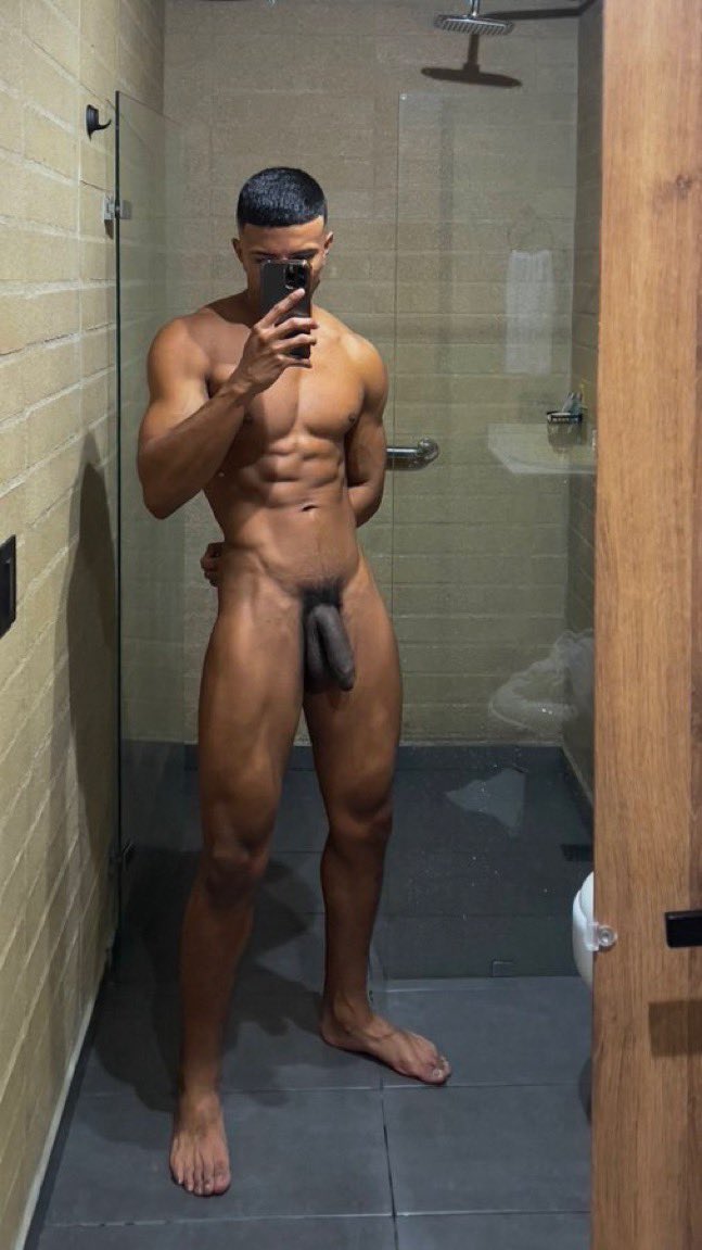 Jayofcc3's tweet photo. Alguém faz fica duro com a boca 🔥🤤 https://t.co/AeBd0WcFyj