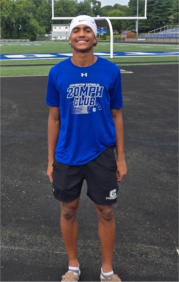 SmithBrandon_1's tweet photo. Joined the 20 mph club during 7v7!! Ready for a big sophomore year‼️

20.1 mph
@CovCathFBAlumni @CovCathFootball @benjiflocka17 @LippertScouting @PrepRedzoneKY https://t.co/pLRNBqUce0