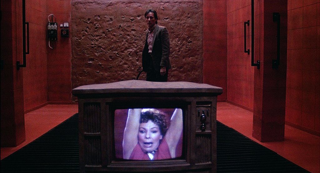 HauntedMovies's tweet photo. Videodrome (1983) dir. David Cronenberg https://t.co/ET7P08mmzs