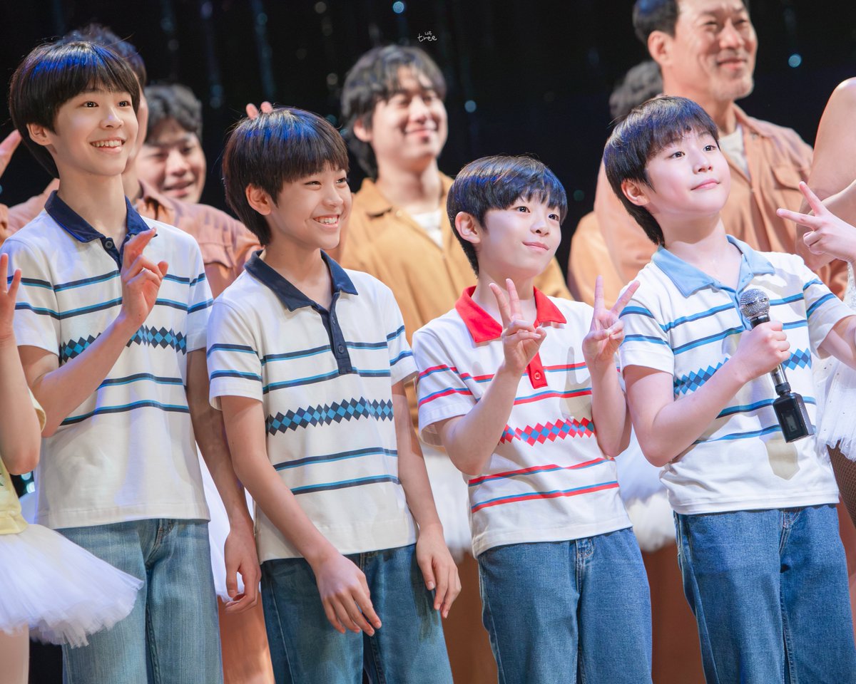 treeeeeeeepic's tweet photo. 26.07.25 ☀️ 빌리 엘리어트 
막공 무대인사  

빌리 || #김승주 #박지후 #조윤우 #김우진 https://t.co/2jmcoQlUSJ