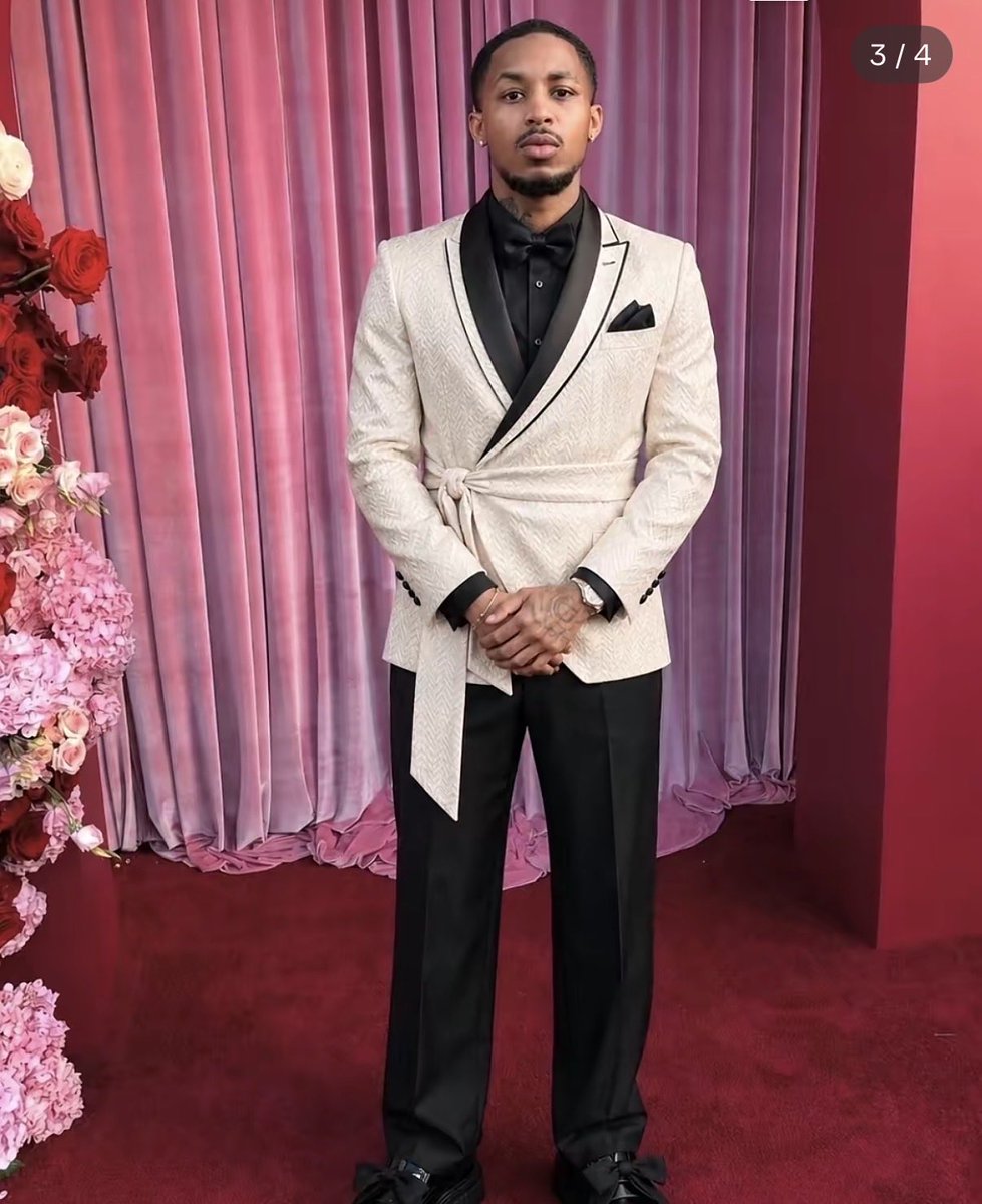 K2Future's tweet photo. Somebody posted these on tiktok and dawg.. I could real life see bro wearing these fits to streamer prom, AI is insane! 😂 https://t.co/otYpMLLRVM
