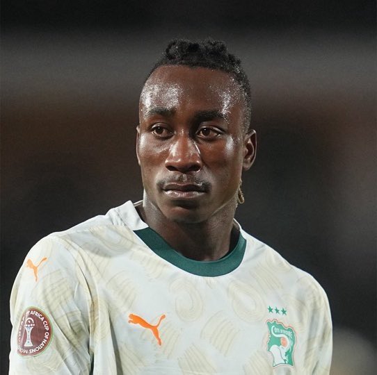Olise will NOT leave