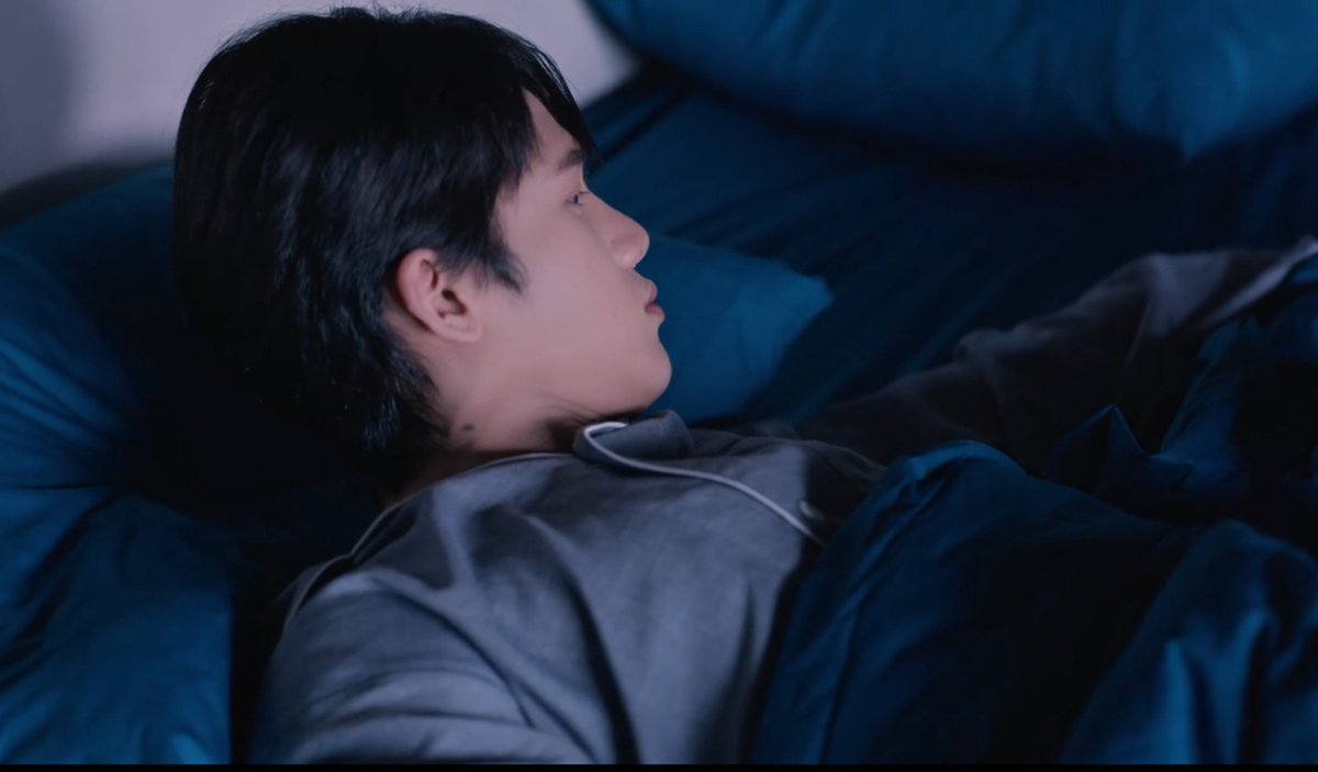 luvtopmin's tweet photo. o sun acordando e passando a mão na cama e vendo que o jay não tava na cama😭🥹

PAYBACK THE SERIES EP9
#PaybackEP9
#tootapminlee • #PAYBACKTheSeries https://t.co/zzTrjMUxgV