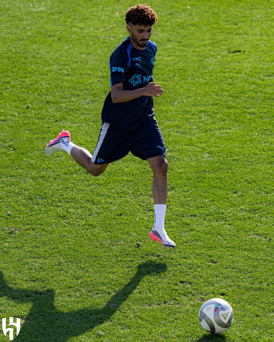Alhilal_EN's tweet photo. A new day of preparation in Austria ⚽️💙 https://t.co/fwjKAIGVsW