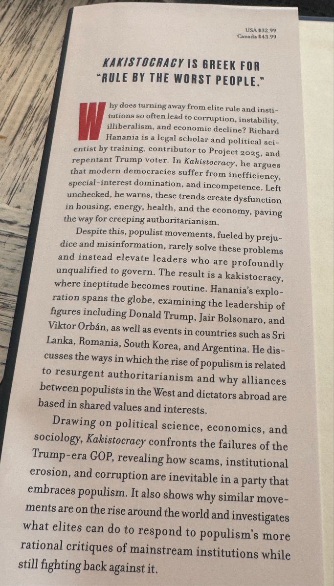 CarlosRamirezF's tweet photo. Ya circula el nuevo libro de @RichardHanania “Kakistrocracy: why populism ends in disaster”.

Tesis central: el populismo nunca soluciona los problemas que promete resolver. Los termina agravando. https://t.co/iVu0iutFOW