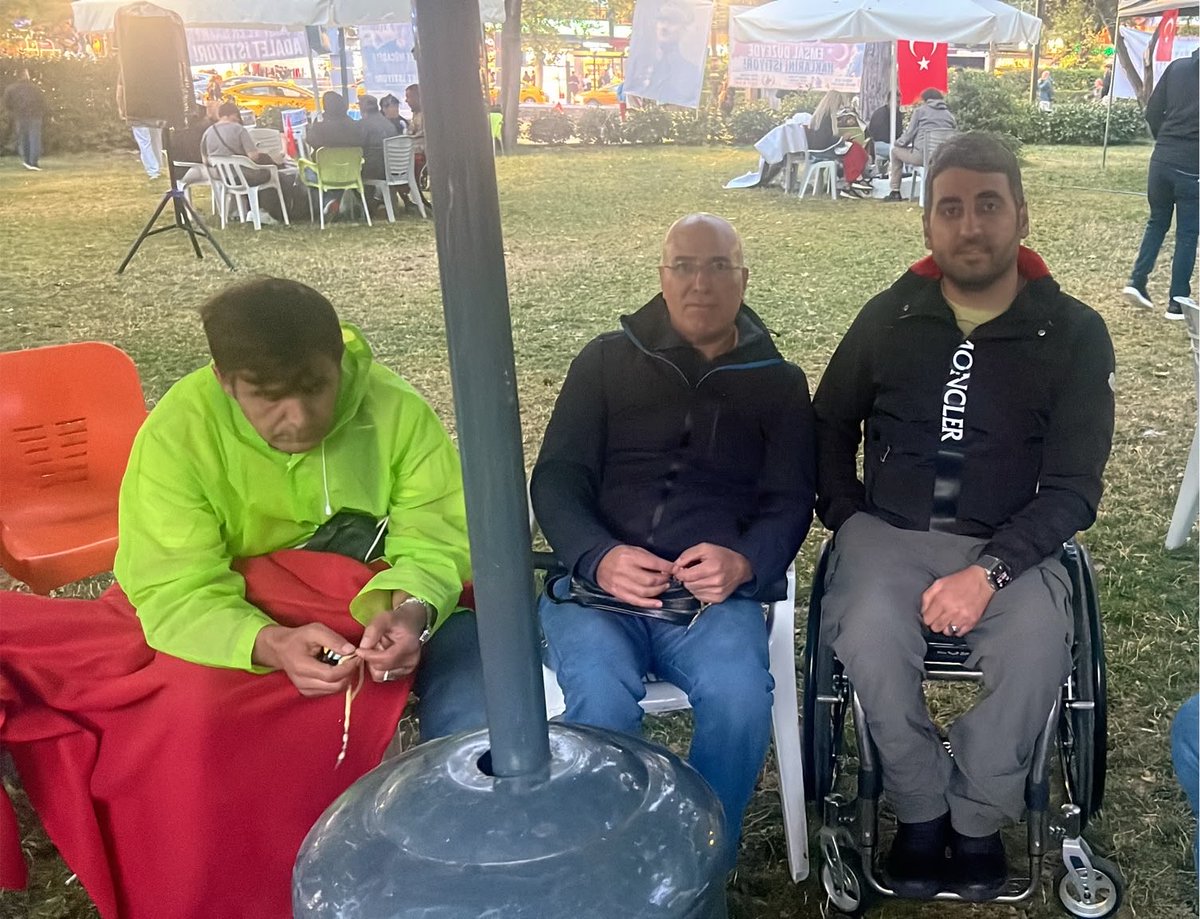 yavuz papağan tweet media