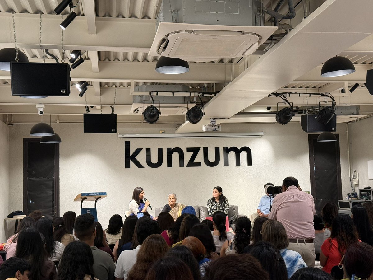 drramvictor's tweet photo. What a happy place to be here today @kunzum https://t.co/iFytKPFav0