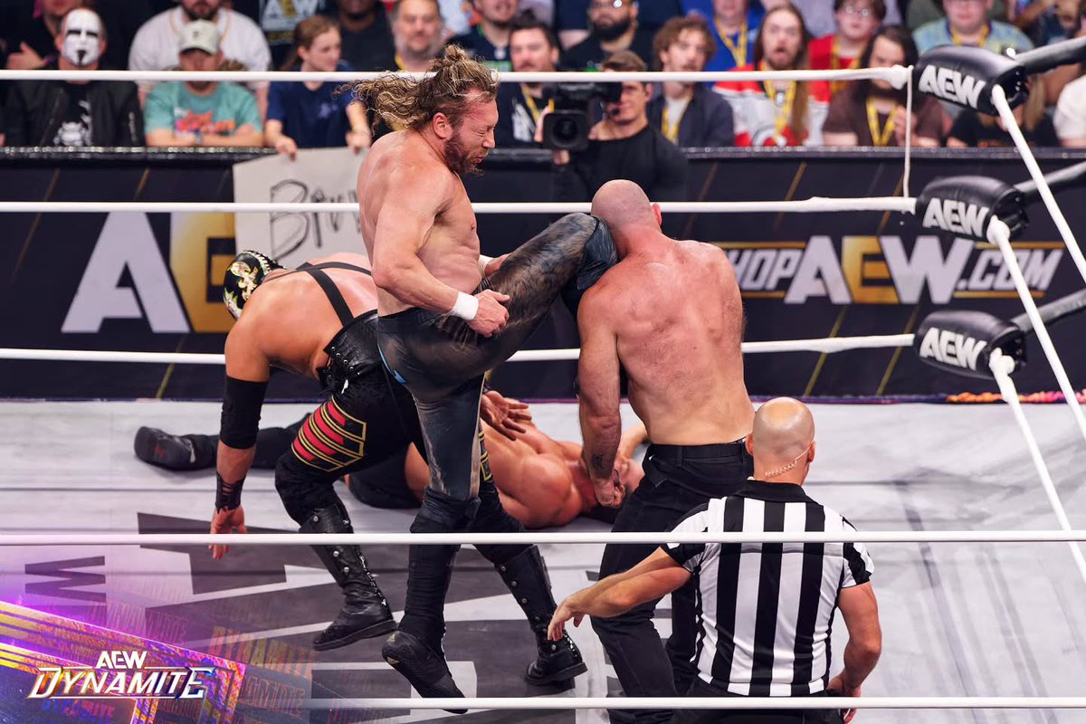 BleedOrBreak's tweet photo. There’s no tension… until there is.

Then all the fake smiles disappear real quick.

@HailToSephiroth reached for my hand. That’s his business. I reached for my championship. That’s mine.

@EssexToElevated stood in the middle trying to keep the peace. Good luck with that, kiddo. https://t.co/FEMh2HX09M