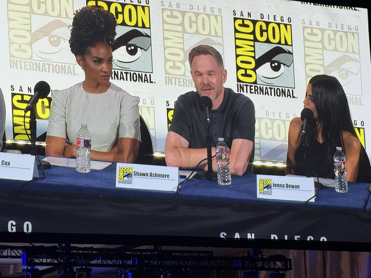 Mcylyck's tweet photo. #SDCC2026 #TheRookie panel was nice. It really helps to watch the show to know who/what they were talking about. I’m glad @NathanFillion made it to a panel. Seems like he’s usually busy and calls in remotely. There’s also a new spinoff called The Rookie North. @cinemasentries https://t.co/47dif6shET