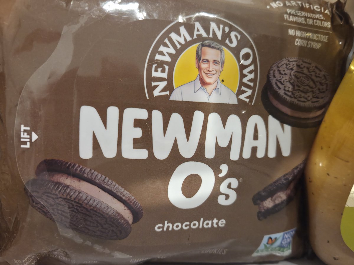 HuggbeesTV's tweet photo. So it turns out making fun of a national food conglomerate gets you some sweet gifts https://t.co/jAk1RM8u6k