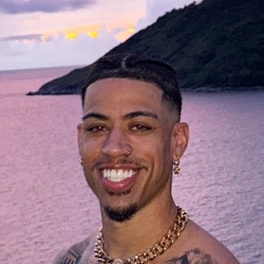 Rickyvictory_'s tweet photo. #NewProfilePic https://t.co/9wqDqT5Idx