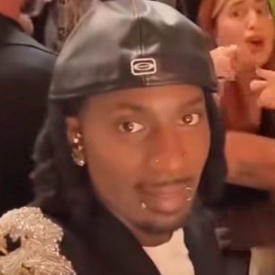 gr2pol's tweet photo. #NewProfilePic https://t.co/wIPXGxJKNM