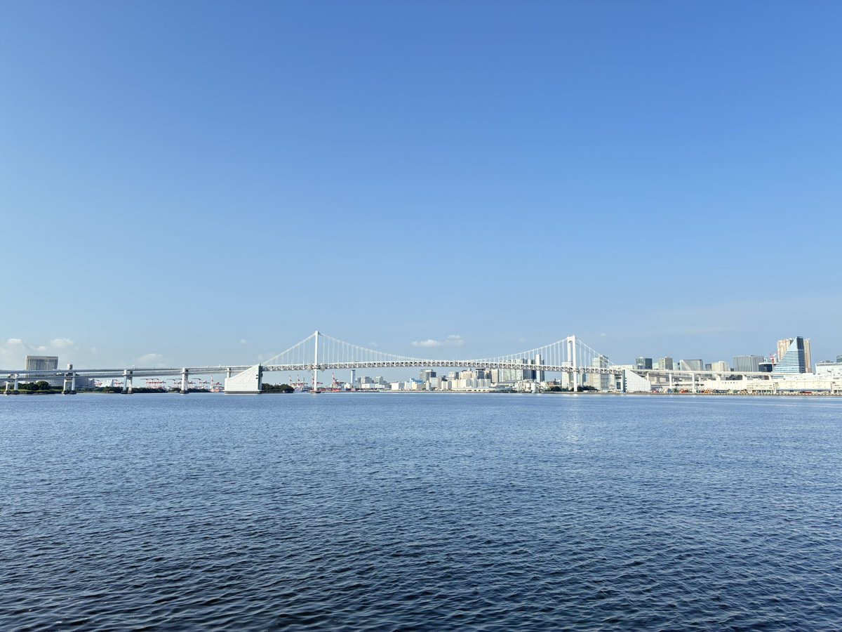 downtown_middle's tweet photo. お早う御座います。まだ時間が早いからかそんなに暑くありません。だけど手持ちの温湿度計では、気温30.8度、湿度69% 日陰だとさらに涼しい。 https://t.co/9KtprOZl3H