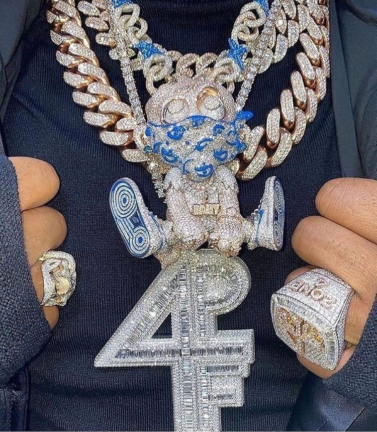 StoneBridge49_'s tweet photo. I miss seeing 4PF chain on Baby https://t.co/3zjYfzJ84N