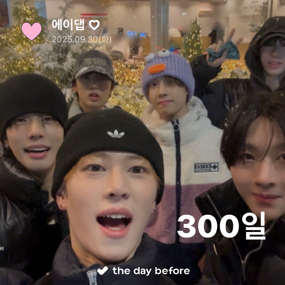 adapiax's tweet photo. 나 댑댑이랑 300일이야ㅠ https://t.co/TUR8tp4h0j