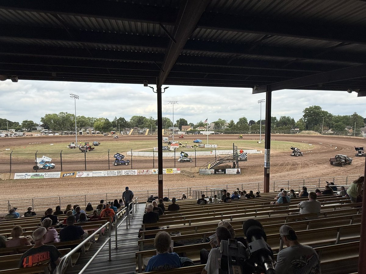 Carter_Bouche's tweet photo. Race 27 | Plymouth Dirt Track https://t.co/cZmhQ6VdKJ