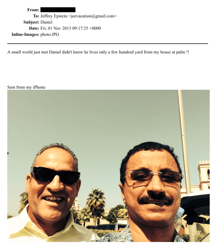jol_vil's tweet photo. Fichiers du DOJ...
Jeffrey EPSTEIN dans un échange avec Sultan Ahmed bin Sulayem à propos de Daniel SIAD :
"Attention, il raconte beaucoup de conneries et parle énormément."
https://t.co/1Q7A6Hhbjg https://t.co/9nYOQdl7CG