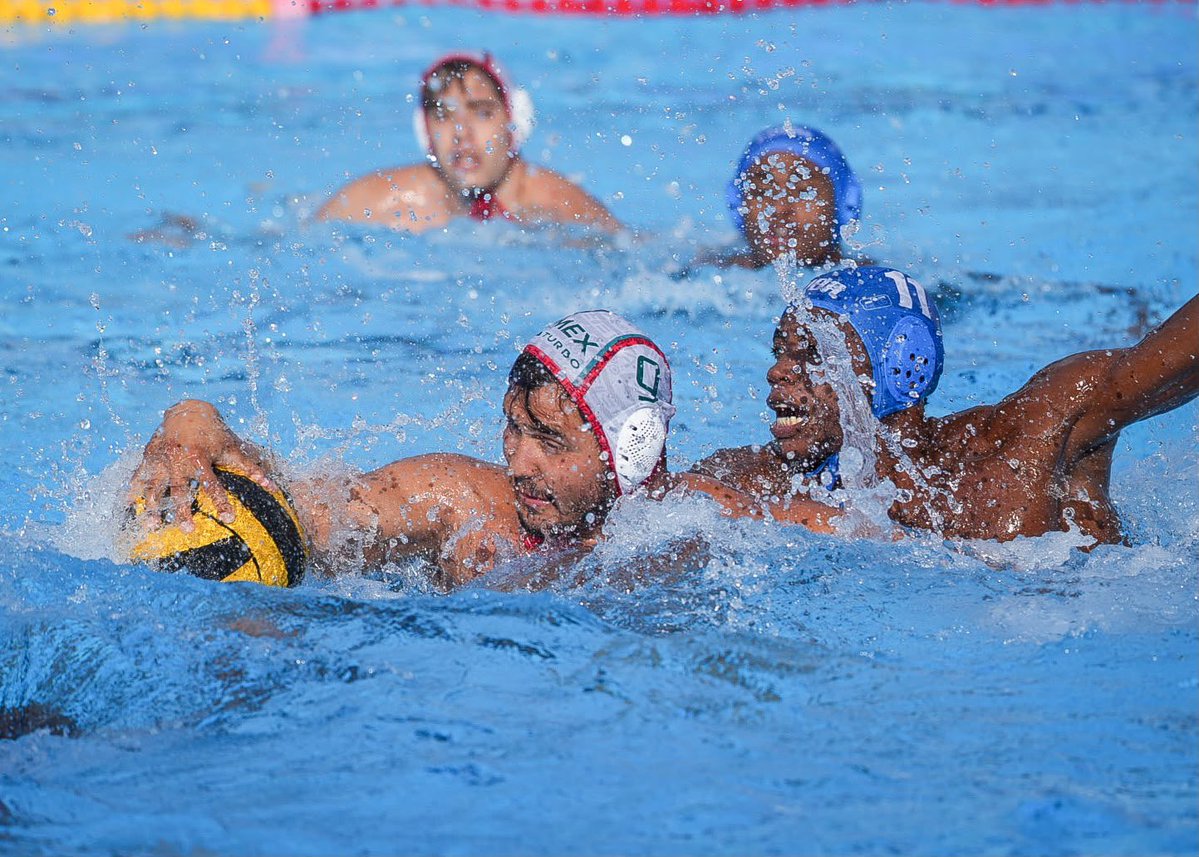 OlimpismoMex's tweet photo. ¡Medalla de bronce! 🥉🇲🇽

La selección varonil de Waterpolo se sube al podio en los Juegos Centroamericanos y del Caribe #SantoDomingo2026

En el duelo por el tercer lugar vencieron 17-13 a Cuba🇨🇺. https://t.co/JBBrhRx2Hb