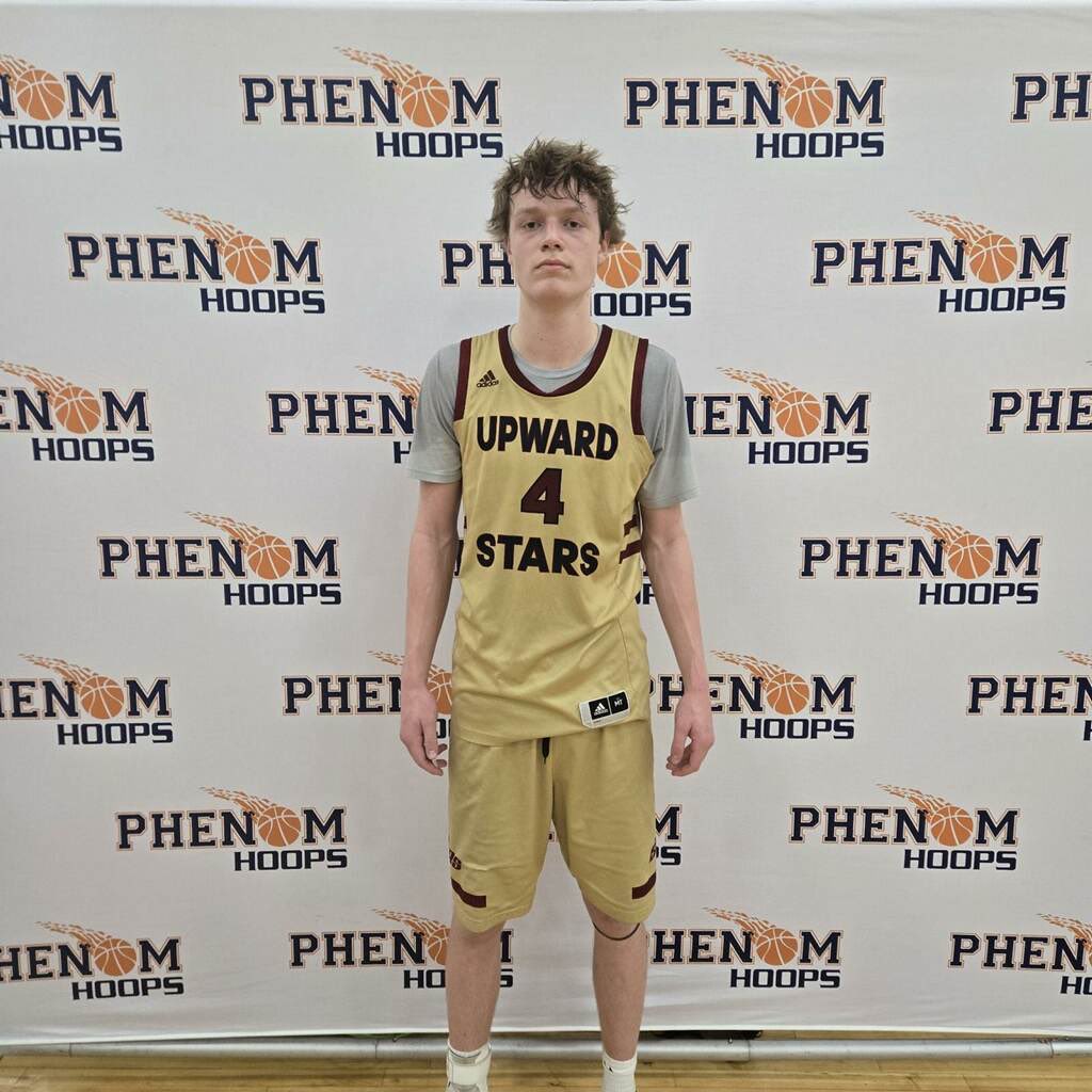 UpwardStarsCola's tweet photo. 17s started with day with a win and advance at the Phenom Hoops League Finals. 

Top Performers: 
Ford Stratten - 19 points
Avery Georgiana-Richardson - 10 points

@SavageHoopsSC @PrepHoopsSC @POBScout @Swanny1973 @Phenom_Hoops https://t.co/BGKTOyndKs