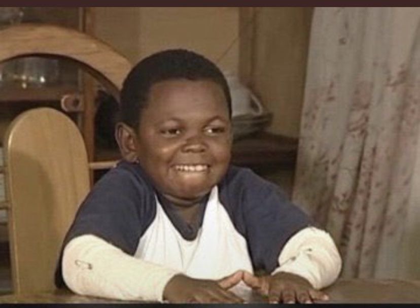 usbil01's tweet photo. @official_Gegeh Nigeria girls after hearing Gehgeh is married😂 https://t.co/g4M6Lpbp5g