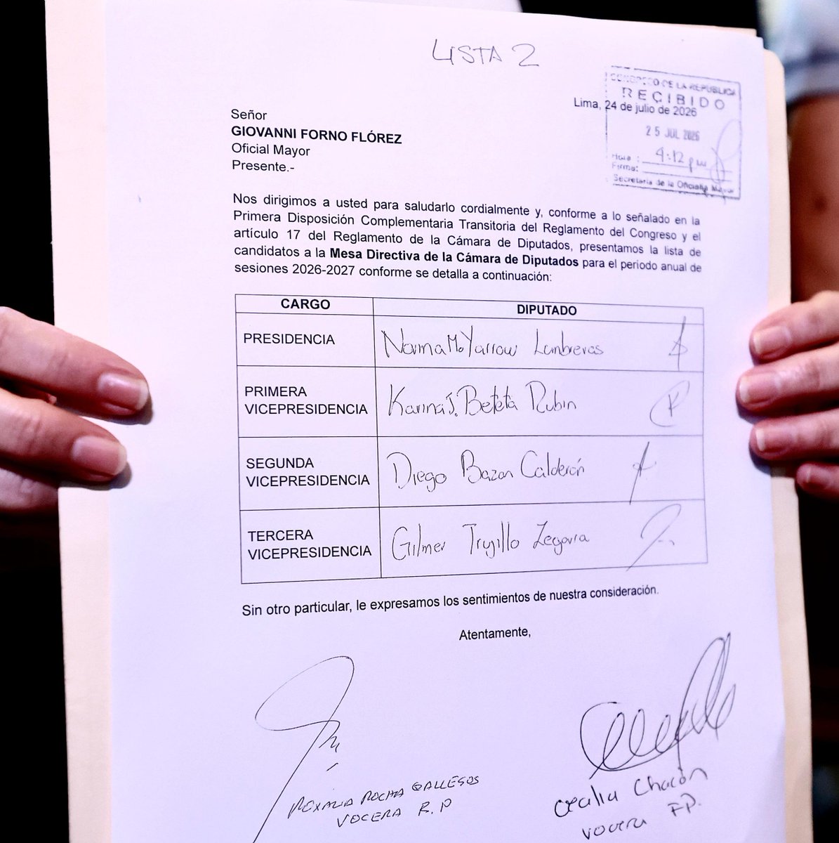 BankadaFP's tweet photo. Nuestra vocera la diputada por Fuerza Popular Cecilia Chacón y los diputados por Renovación Popular Roxana Rocha y Félix Chang presentan oficialmente la lista a la Cámara de Diputados. 🏛️🇵🇪 https://t.co/SWMzltnQL2