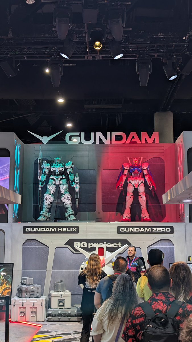 jonesmatthewlee's tweet photo. Gundam!!! @GundamInfoNA https://t.co/2WsyFqqom3