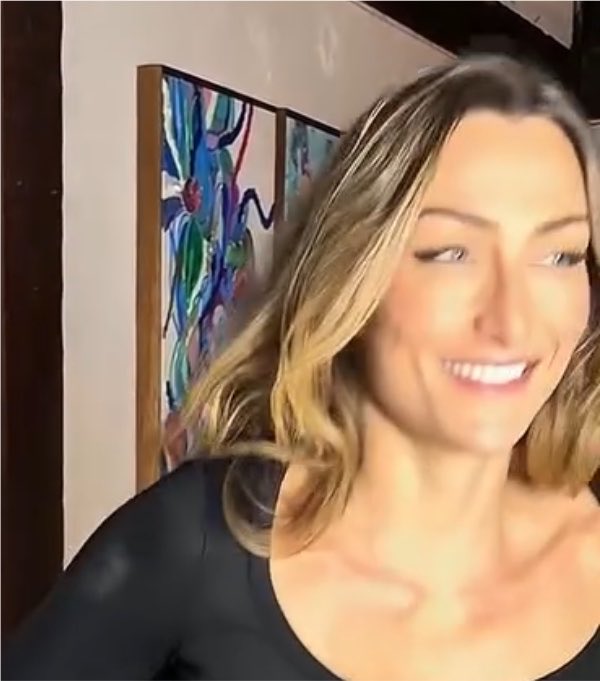 dbzxss's tweet photo. tá com sede Giovanna Torres? https://t.co/QvpGNDvSDm