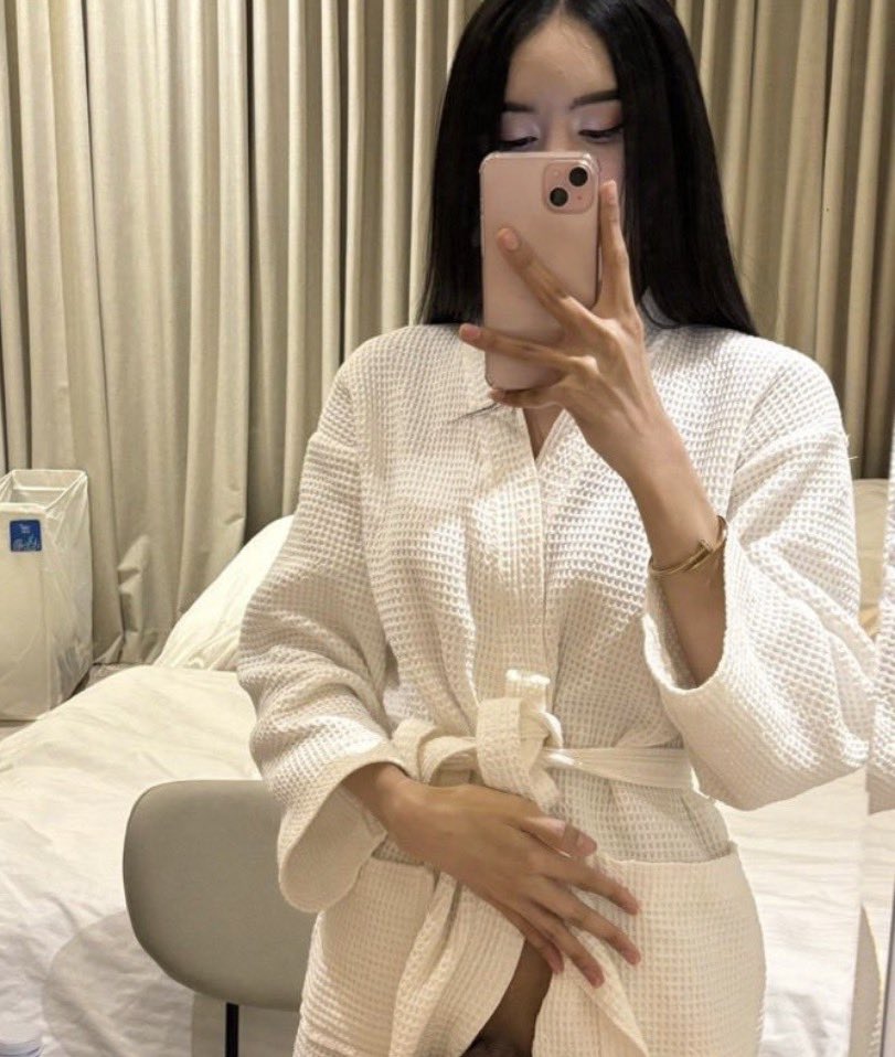 siata113's tweet photo. Sexy and charming Trans❤️
#ladyboy #jeddah
#ladyboy_jeddah
#ladyboy_both_jeddah https://t.co/6IeXz2NDS9