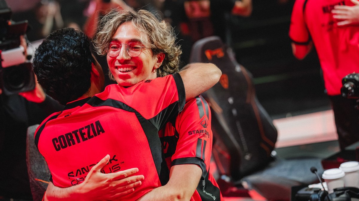 valesportsna's tweet photo. He's back https://t.co/VcD1wcie7W