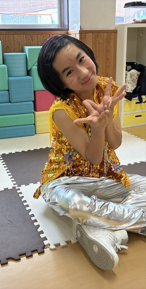 eNpjTMuSl528939's tweet photo. 7月18日、名古屋教会幼稚園「おともだちの会」でのにじいろアストレア🌈しょうやさんです。
学業、部活、レッスン、遠征、そしてステージと大変だと思いますが、
夢に向かって頑張ってください‼️
#名古屋教会
#にじいろアストレア
#赤色担当
#しょうや https://t.co/4ixp1gNZrr