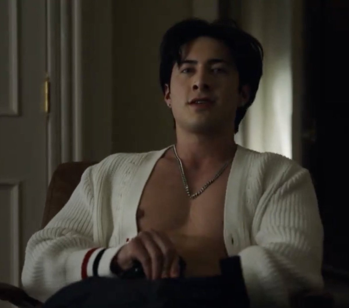 miserylakes's tweet photo. henry park welcome to the bisexual terrorists club https://t.co/pgrDVpgOUG