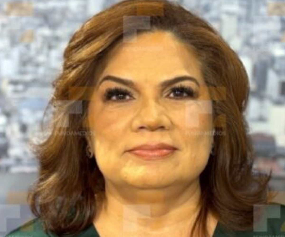 DrBannerLuis's tweet photo. Conocida CALUMNIADORA Gabriela Panchana (@EnVozAlta) , junto a un ejército de troles, INTENTA ARMAR EL RELATO de" VICTIMA", "PERSEGUIDA" por el gobierno,luego de que sería SENTENCIADA POR CALUMNIAS por temas personales.

Mismo argumento de criminales correitas para evadir la ley! https://t.co/RKeBsXLifw